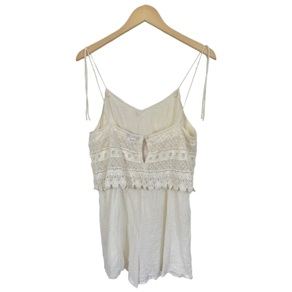 TopShop Boho Crochet Overlay Romper Cream Crinkly Gauze Spaghetti Straps Size 12 - Picture 11 of 16